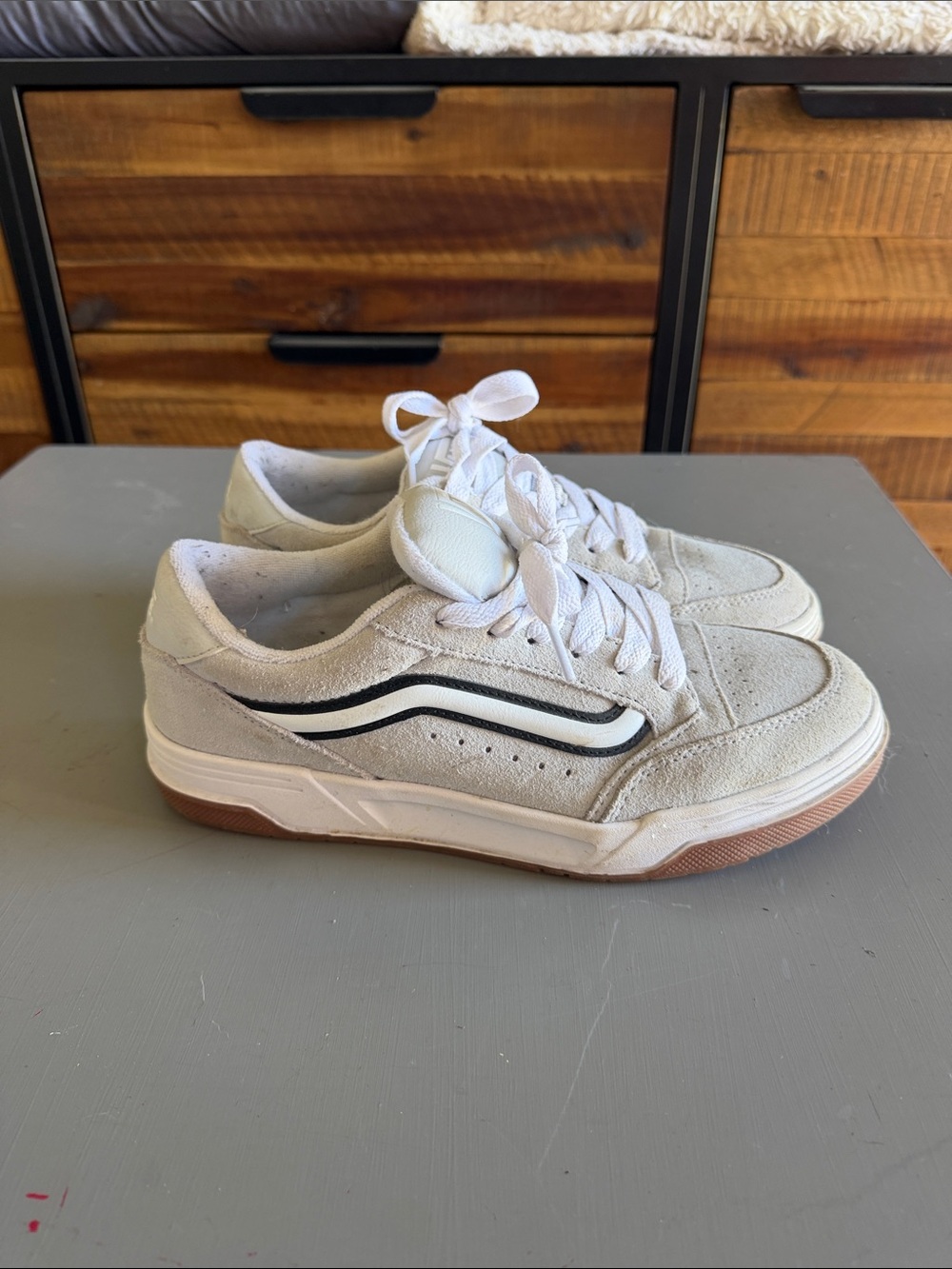 Vans Women's Off-White Suede & Canvas Low-Top Sneakers - Picture 2 of 6